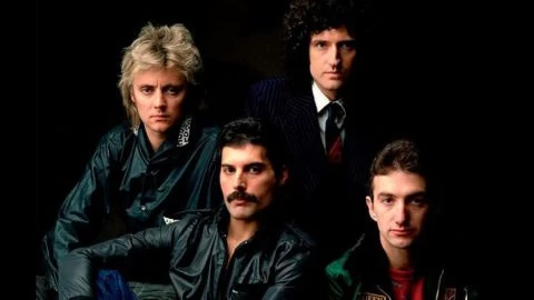 Queen está cerca de confirmar un show con hologramas