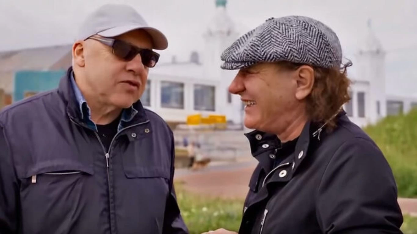 Brian Johnson y Mark Knopfler unen fuerzas para un nuevo proyecto