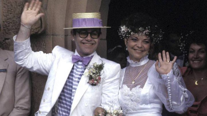 Elton John, demandado por su ex esposa