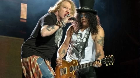 Slash opina del último berrinche de Axl Rose en el escenario