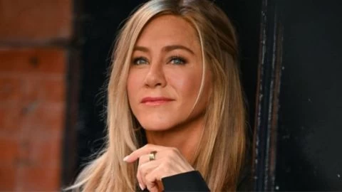 Jennifer Aniston defiende a &ldquo;Friends&rdquo; de las acusaciones