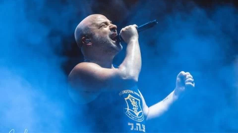 Encontraron al cantante de Disturbed en Tinder