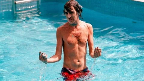 Físicos chilenos analizaron el icónico salto de Charly García