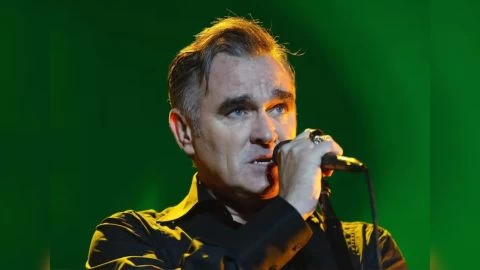 Morrissey da nuevos detalles sobre su nuevo disco “Bonfire of Teenagers”