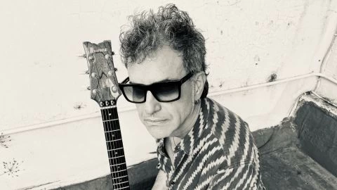 Richard Coleman lanza su sexto álbum solista: El (in) Correcto Uso de la Metáfora